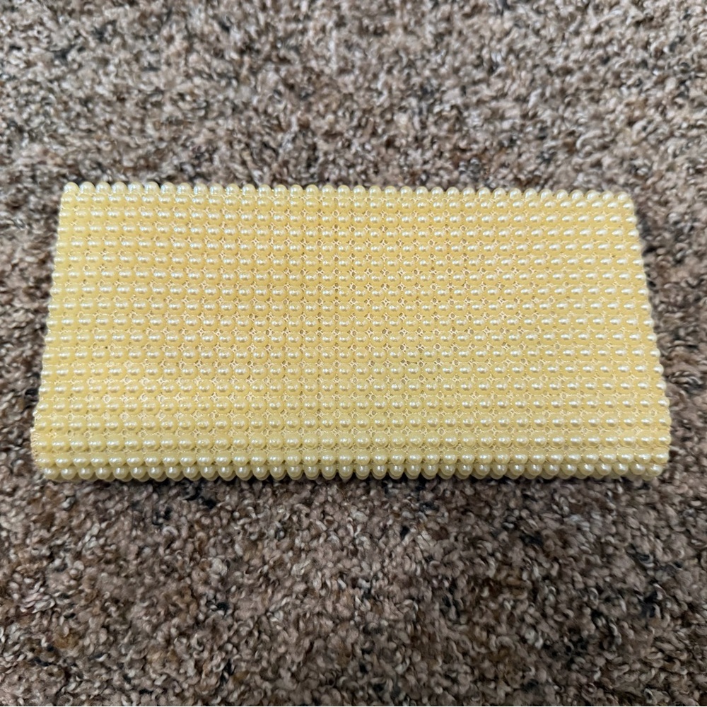 Elegant Ivory Pearl Clutch